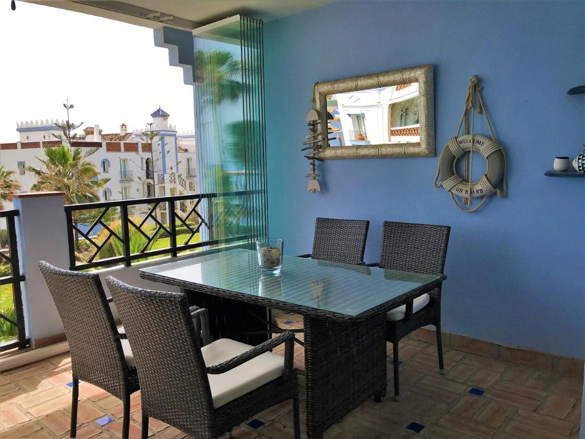 Ferienwohnung La Perla De Marakech Estepona Exterior foto