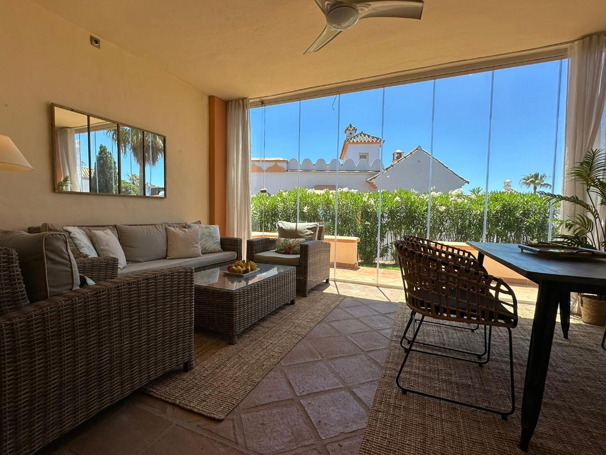 Ferienwohnung La Perla De Marakech Estepona Exterior foto