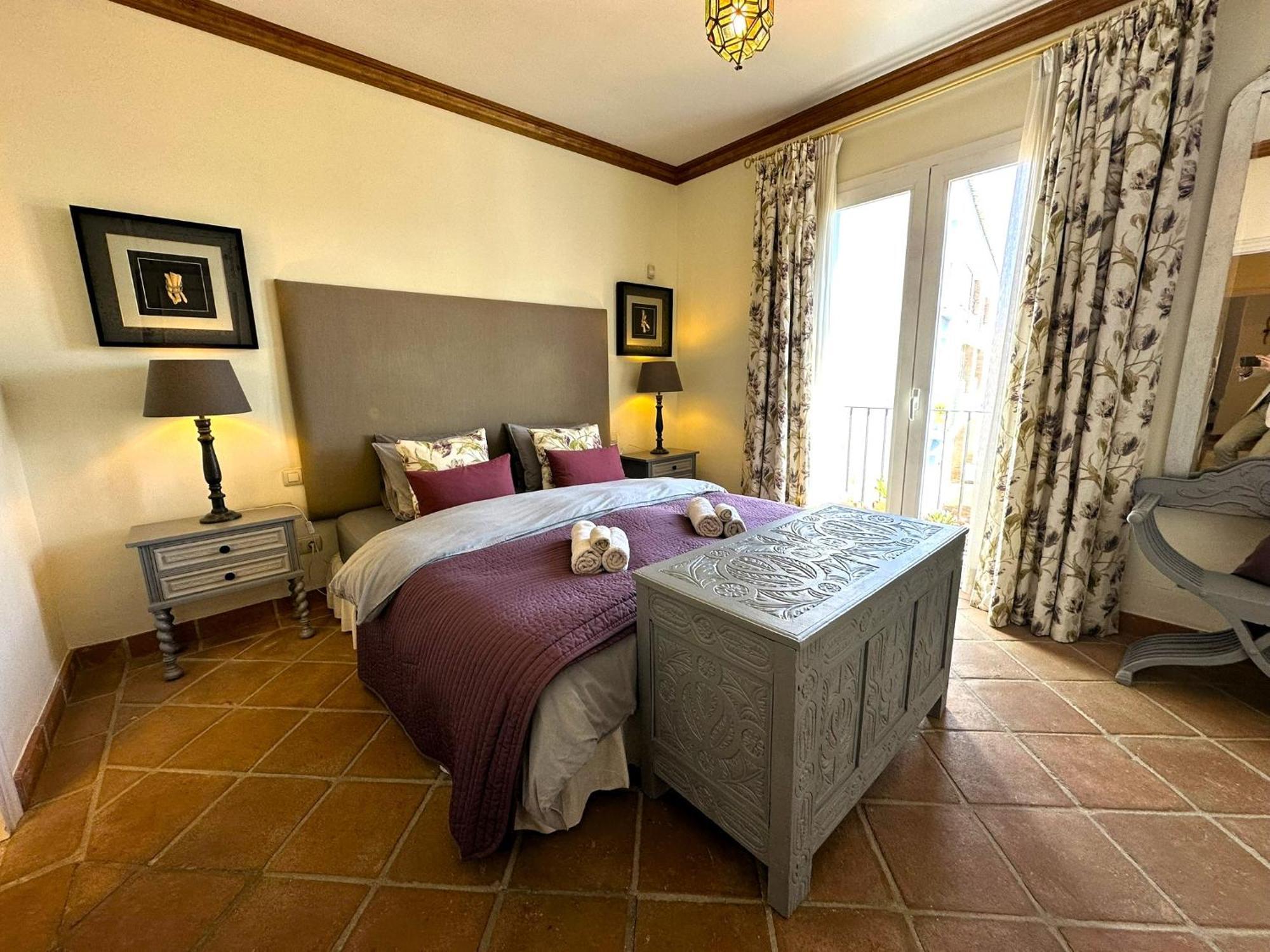 Ferienwohnung La Perla De Marakech Estepona Exterior foto