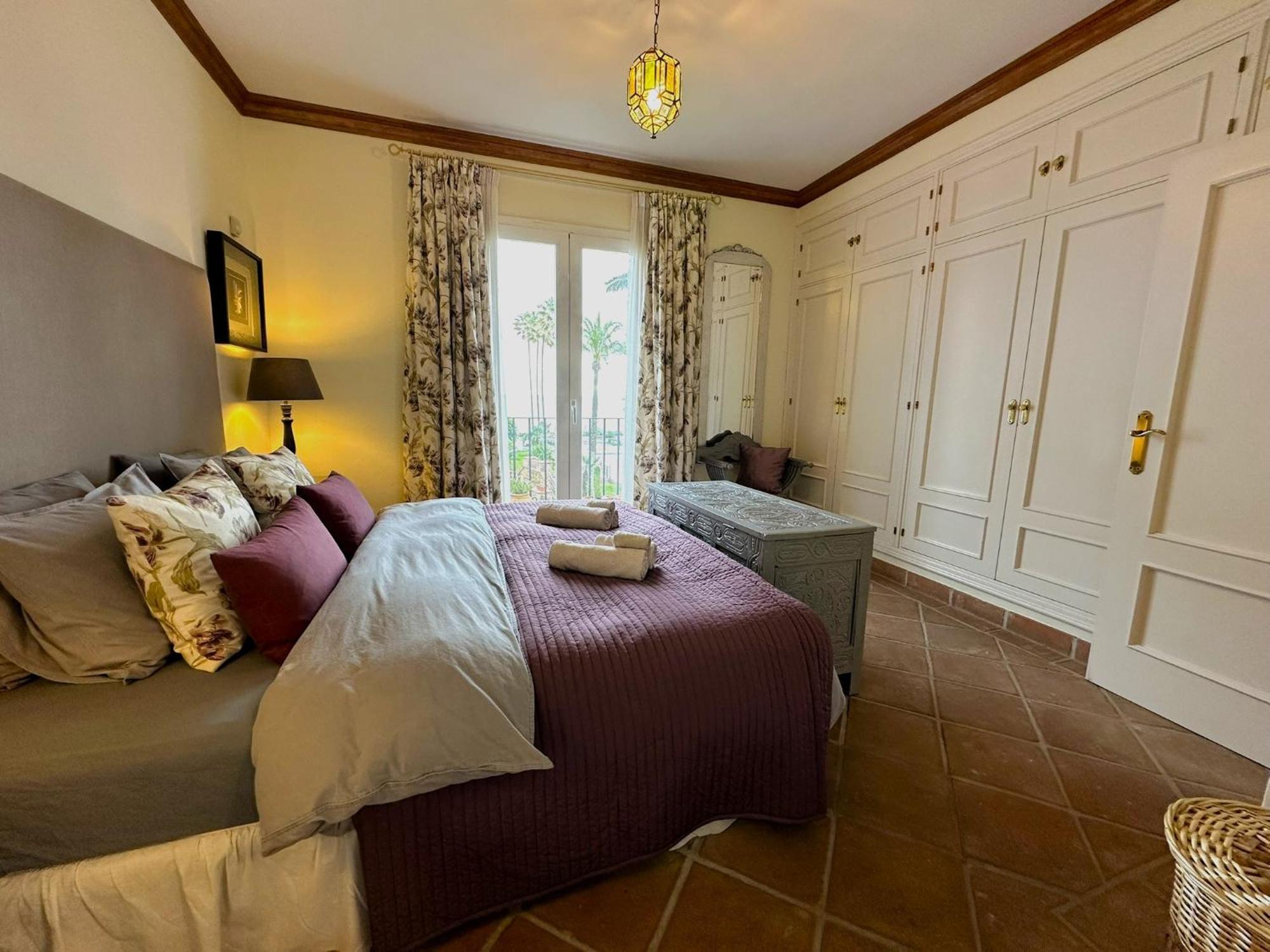 Ferienwohnung La Perla De Marakech Estepona Exterior foto